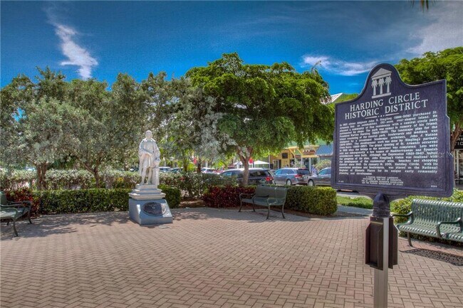Foto del edificio - 350 S Polk Dr