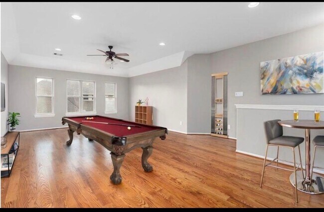 Building Photo - 2207 Bayou Cove Ln