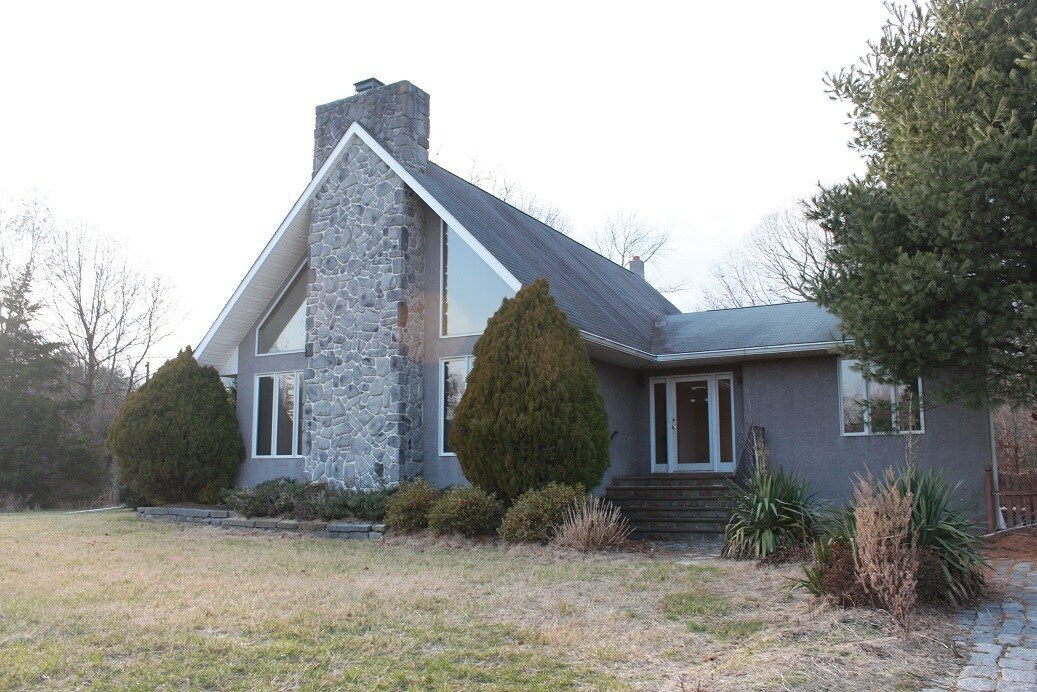 Primary Photo - 561 Mullica Hill Rd