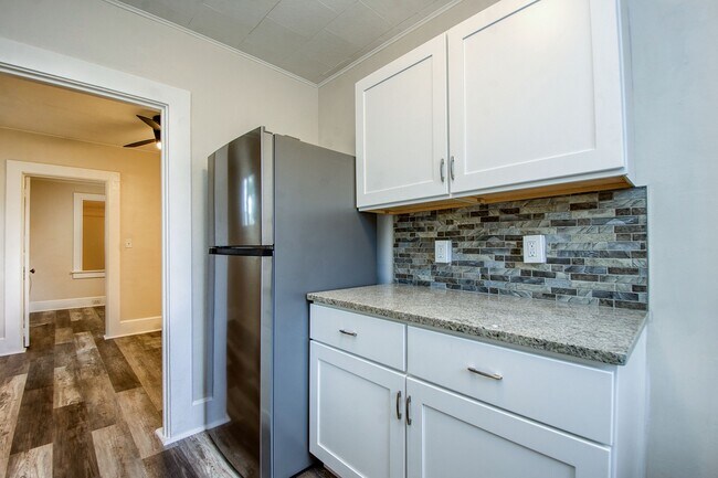 Foto del edificio - 731 10th St N