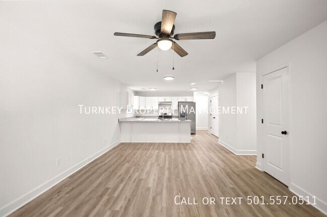 Building Photo - 4108 Longcoy St