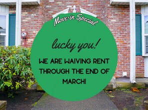 Building Photo - 2130 NE Clackamas St