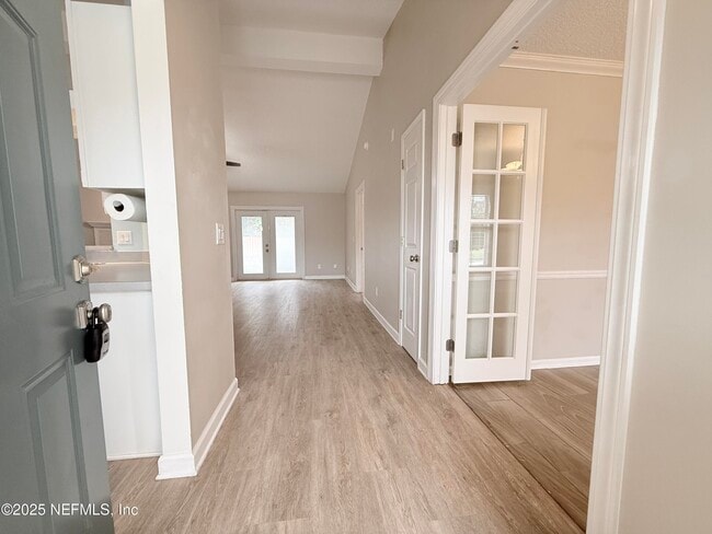 Building Photo - 3663 Carol Ann Ln