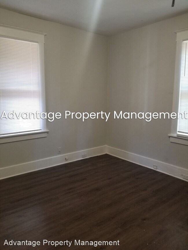Building Photo - 2 br, 1 bath House - 3224 Douglass Ave.