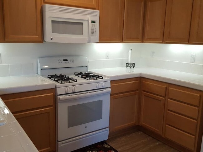 Building Photo - Pismo Beach Condo