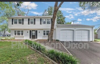 Building Photo - 12718 Haskell Ln