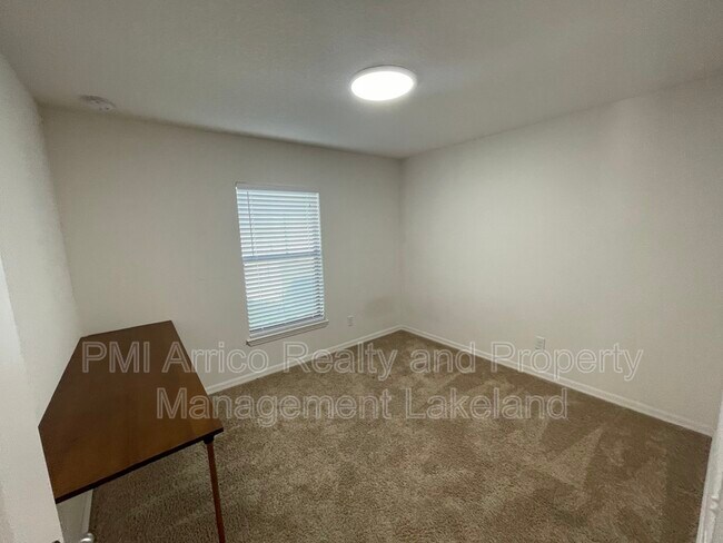 Foto del edificio - 5545 Maggiore Blvd