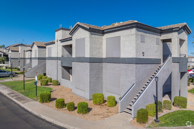 Foto del edificio - Laguna at Arrowhead Ranch