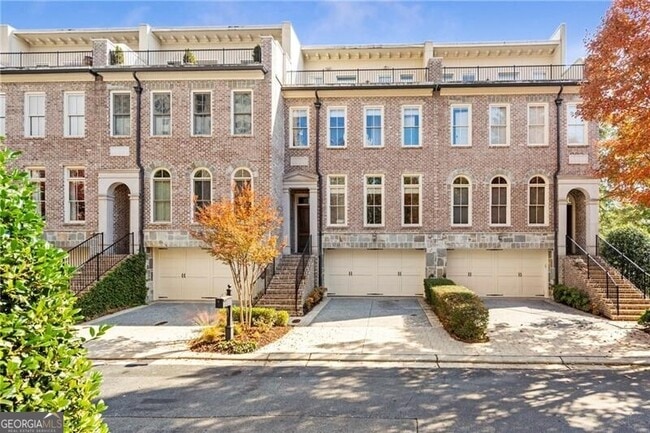 Building Photo - 58 Sheridan Dr NE