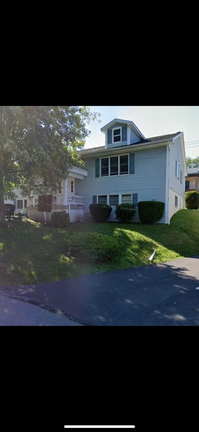 Primary Photo - 1506 Marion St