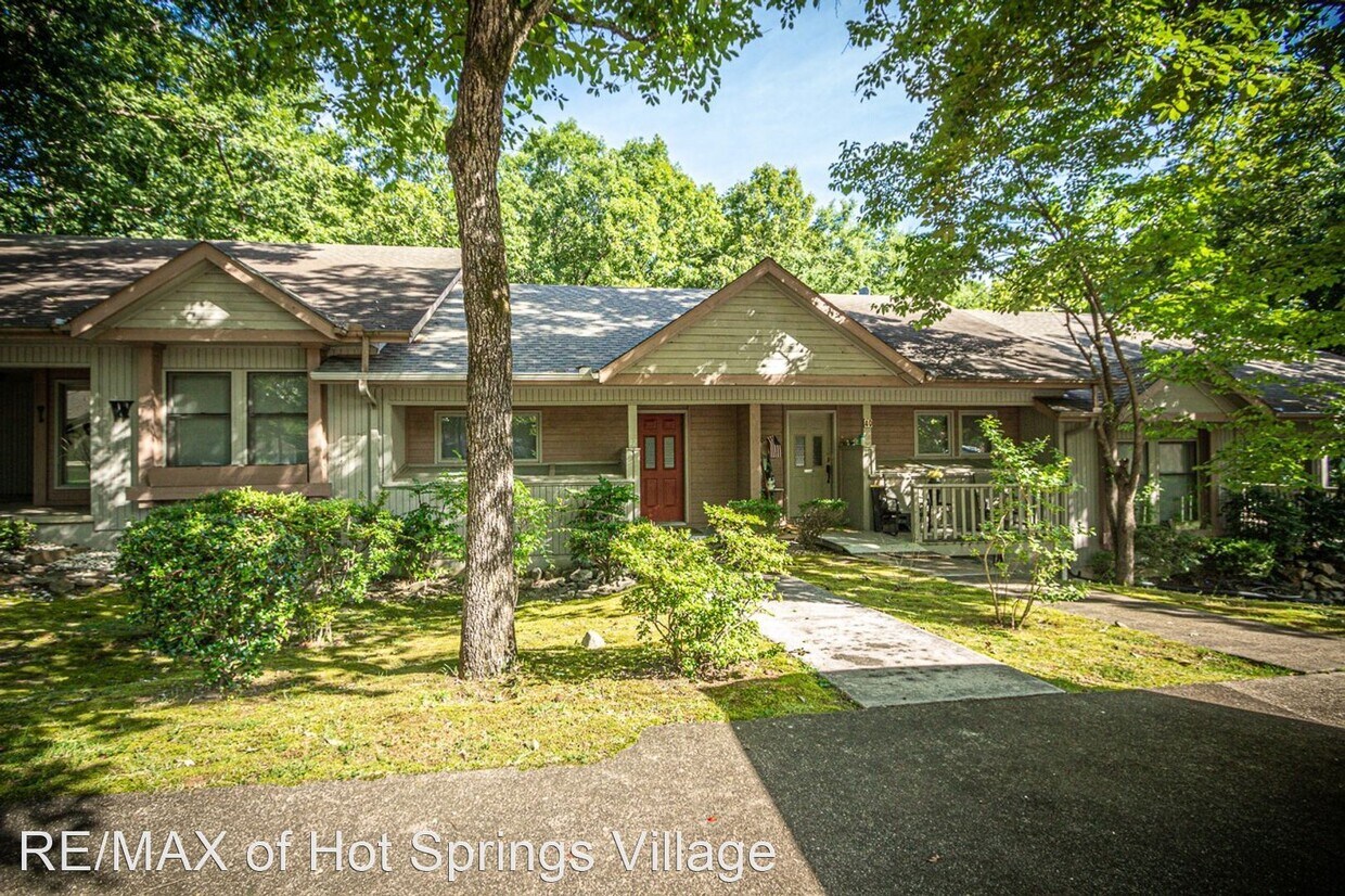 Primary Photo - 2 br, 2.5 bath House - 42 Esmeralda Place