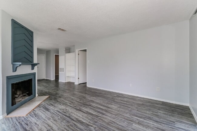 Foto del edificio - 2002 West Loop Unit B Austin, TX