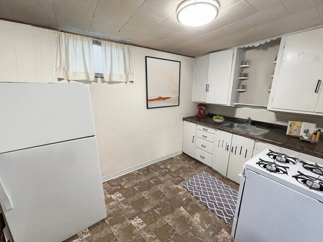 Foto del edificio - 312 Hayward Ave