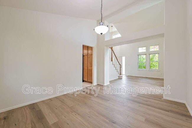 Foto del edificio - 10376 Dunsford Dr