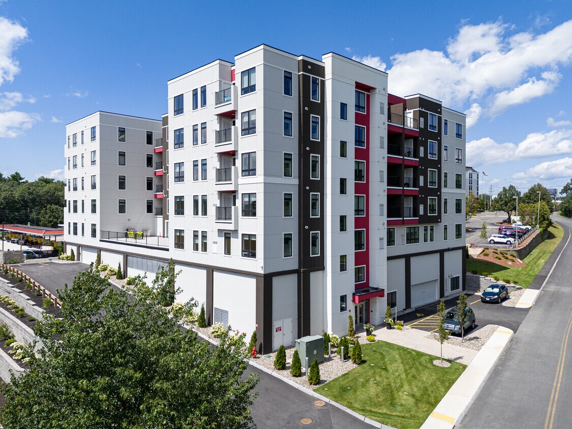 Ezio‘s Place Apartments in Peabody, MA