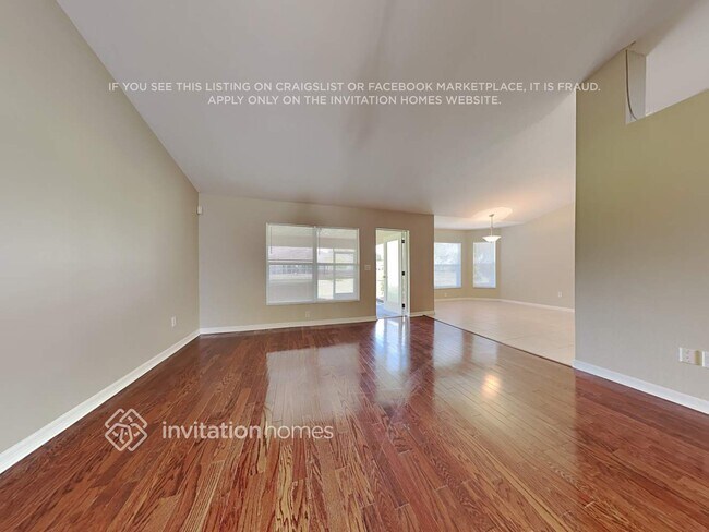 Foto del edificio - 2484 Celebes Ct