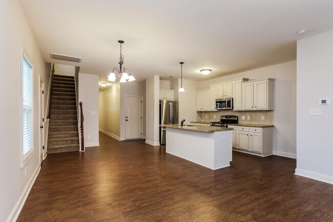 Building Photo - 46 Labradoodle Court