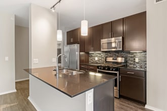 Building Photo - 120 N Desplaines St