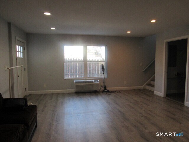 Building Photo - 87 Lexington Ave