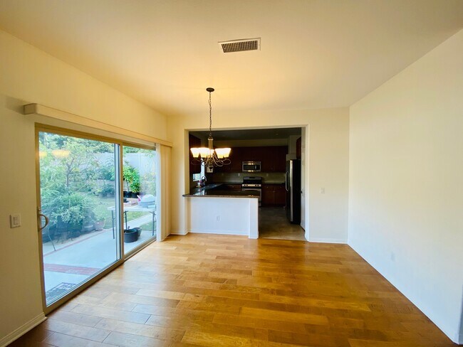Building Photo - 27008 Cherry Willow Dr