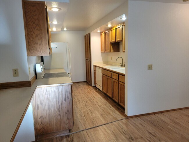 Foto del edificio - Lovely Duplex in a Quiet Cul-du-Sac - Avai...