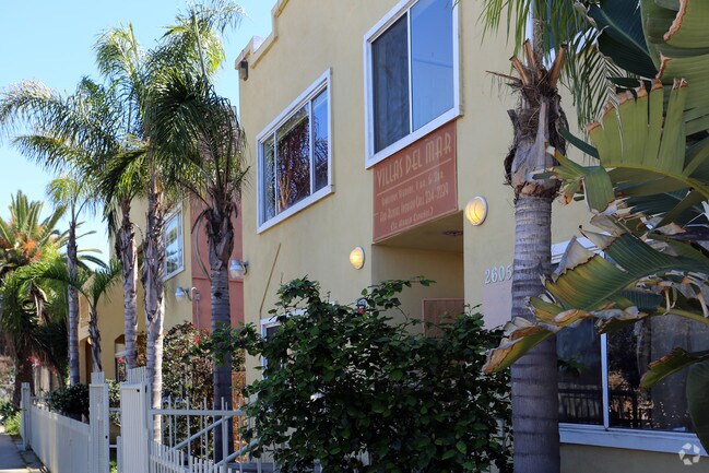 Building Photo - Vista Del Mar