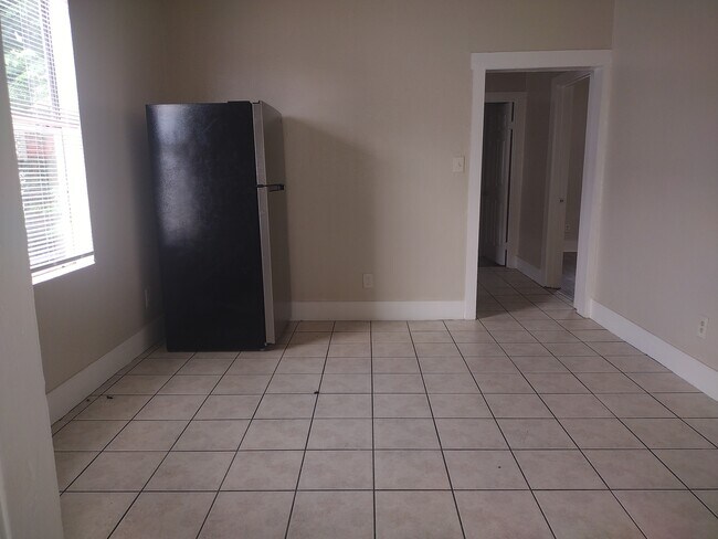 Building Photo - 2404 44th St