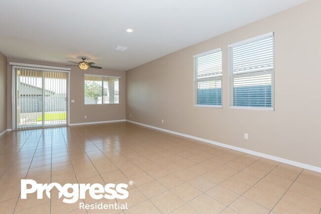 Building Photo - 2282 W Arroyo Way