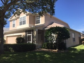 Building Photo - 1615 Wakefield Dr