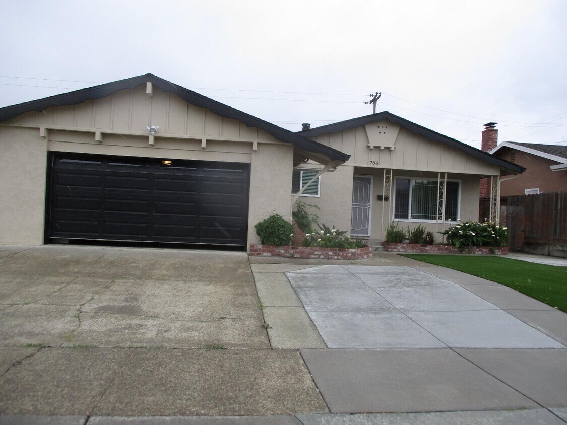 786 La Paloma Way, Gilroy, CA 95020 House Rental in Gilroy, CA
