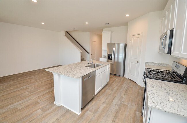 Foto del edificio - 31303 Heddington Ln