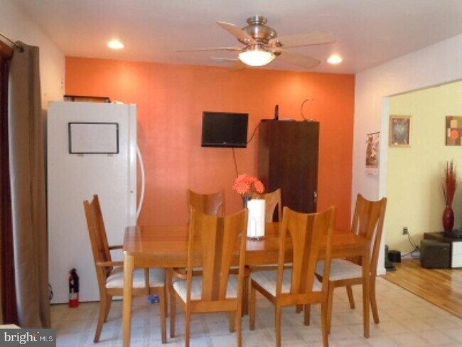 Building Photo - 55 Sepulga Dr