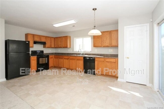 Foto del edificio - 10816 Carstairs St