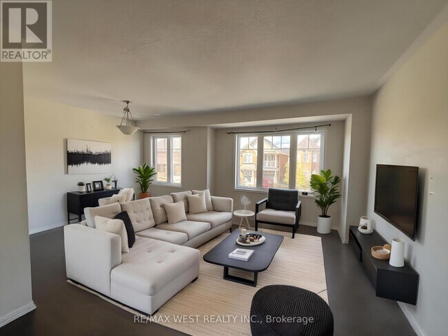 Building Photo - 53 Bevington Rd