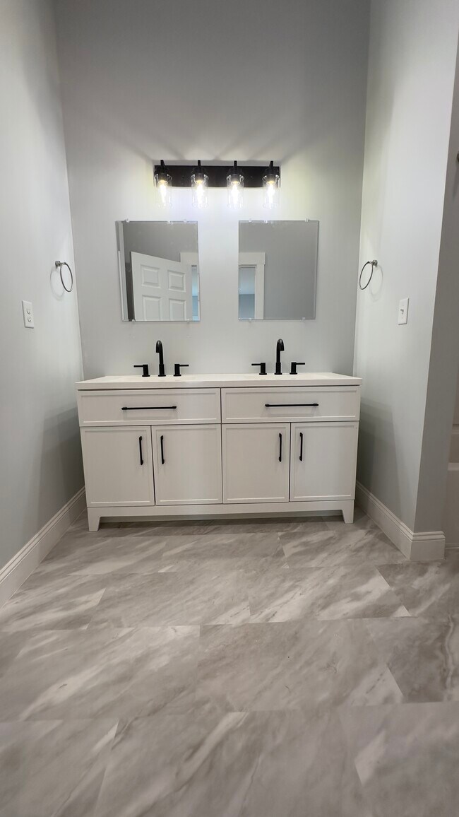 Foto del edificio - Downtown Rental Units