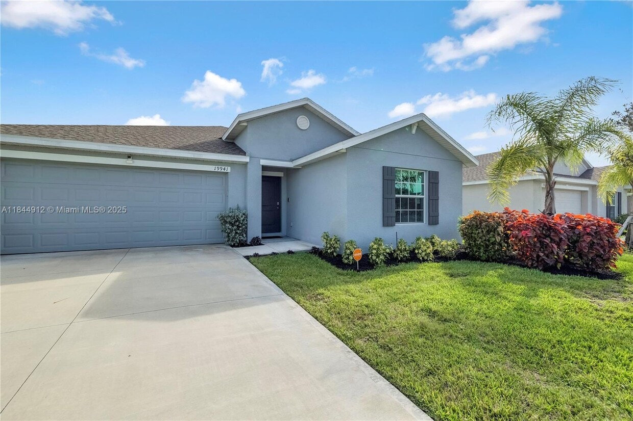 Primary Photo - 19941 Green Pasture Rd