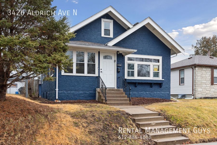 Foto principal - Awesome Character in this 3 Bedroom 1 Bath...