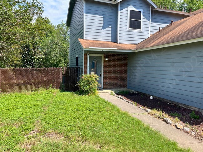 Photo - 14408 Woods Hole Dr House