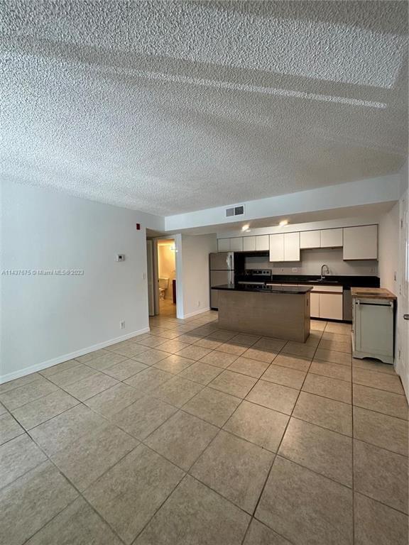 Building Photo - 4055 W McNab Rd