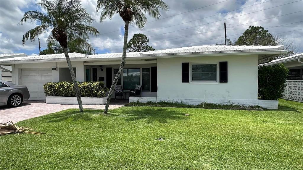 Primary Photo - 4028 Mainlands Blvd N