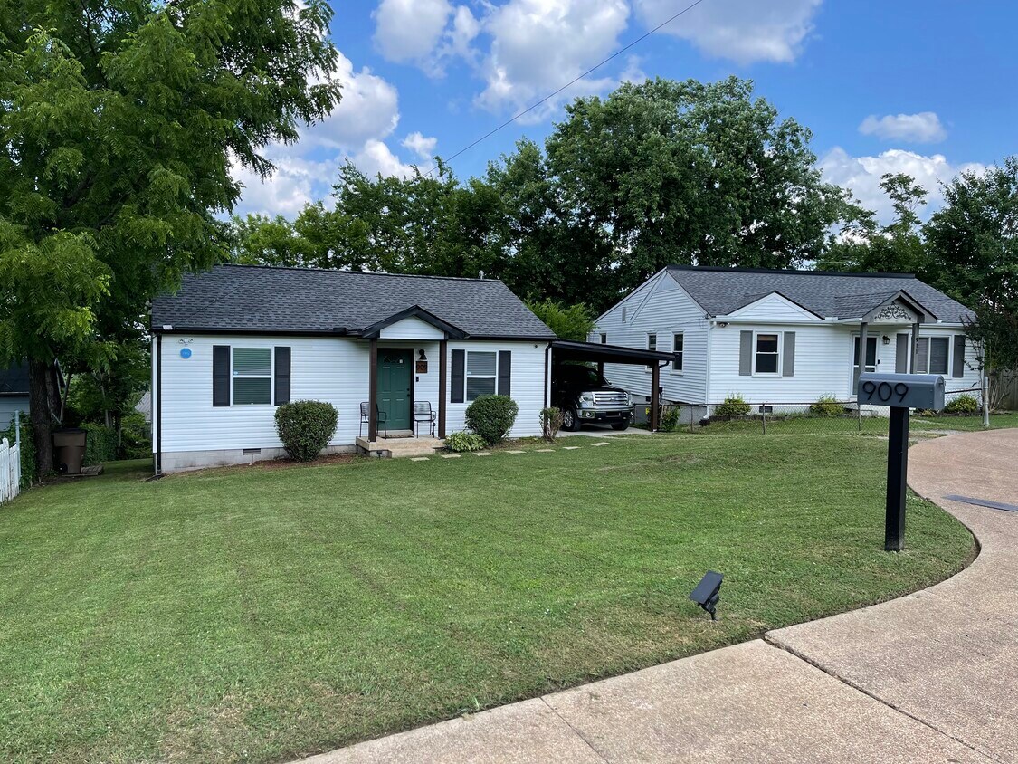 Foto principal - 909 S 13th St