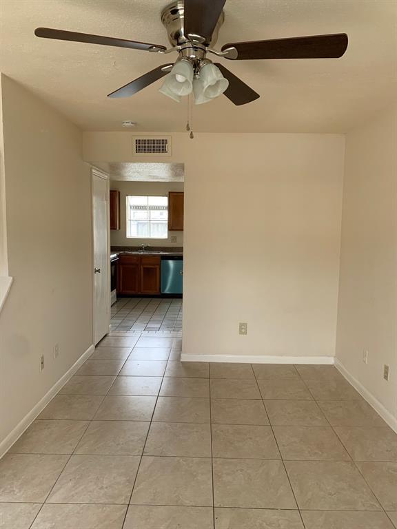 Building Photo - 12910 Ashford Point Dr