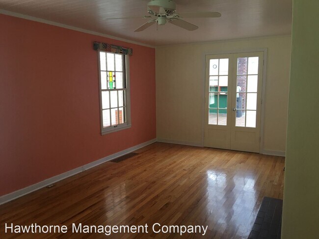 Building Photo - 3 br, 4 bath House - 103 West Parkway Drive