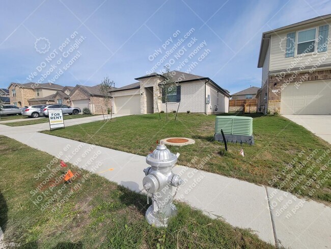 Building Photo - 3 br, 2 bath House - 10605 Seguin St