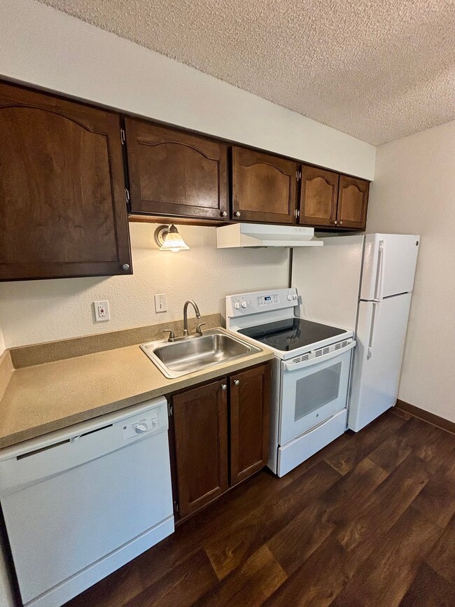Foto del edificio - 3950 SW 102nd Ave