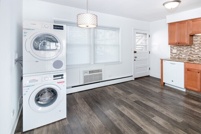In Unit New Bosch W/D - 500 Higgins Rd