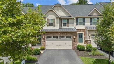 Building Photo - 433 Fairmont Dr