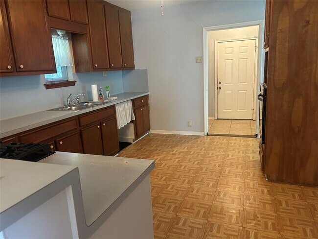 Foto del edificio - 17030 Morgan Ln