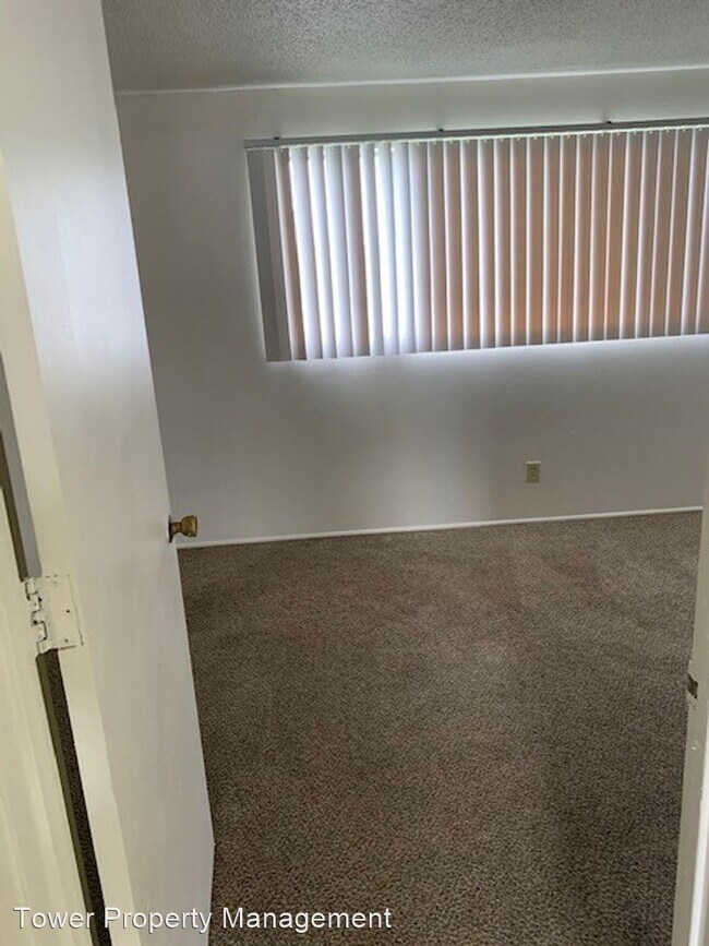 Building Photo - 1 br, 1 bath House - 1101 East Airport