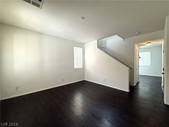 Foto del edificio - 10143 Pleasant Village Pl